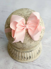 Load image into Gallery viewer, Oversize Bow Satin Headband