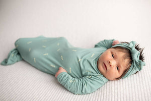 Arrow Print Knotted Newborn Baby Gown Pajamas