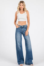 Load image into Gallery viewer, The Everyday Jean