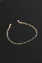 Load image into Gallery viewer, HEART CHAIN BRACELET