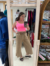 Load image into Gallery viewer, Keely Crop Pants