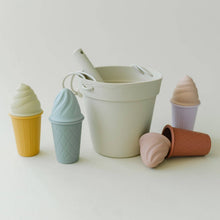 Load image into Gallery viewer, Classic Retro Silicone Ice Cream Beach Set