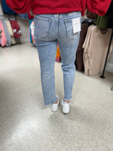 Load image into Gallery viewer, Discover Me Jeans