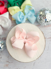 Load image into Gallery viewer, Classic Scalloped Bows - Alligator Clip - 4.5&quot;