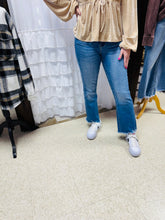 Load image into Gallery viewer, Cate Jeans