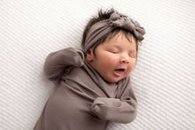 Load image into Gallery viewer, Cocoa Brown Ribbed Knotted Newborn Baby Gown sleepwear