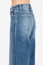 Load image into Gallery viewer, The Everyday Jean
