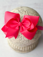 Load image into Gallery viewer, Oversize Bow Satin Headband