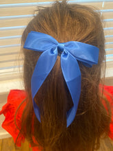 Load image into Gallery viewer, Claira Satin Hair Clips