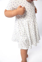 Load image into Gallery viewer, Lilac Buds Tiny Floral SS Pocket Dress