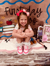 Load image into Gallery viewer, Toddler Ruffle Socks