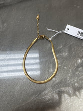 Load image into Gallery viewer, Gold Bracelets