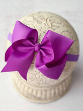 Load image into Gallery viewer, Oversize Bow Satin Headband