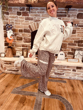 Load image into Gallery viewer, Leopard Print Wide Leg Pants