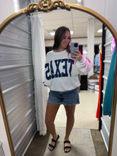 Load image into Gallery viewer, Texas Sweatshirt