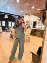 Load image into Gallery viewer, Ribbed Pants Set