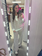 Load image into Gallery viewer, Two Tone Rib Texture Set