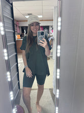 Load image into Gallery viewer, Drop It Like It&#39;s Hot Set - Dark Olive