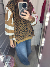 Load image into Gallery viewer, Heather Pullover