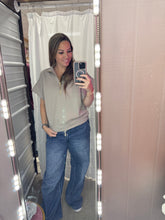 Load image into Gallery viewer, Collins Top