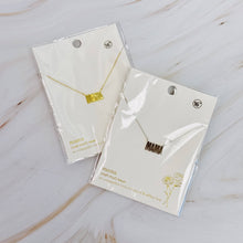 Load image into Gallery viewer, Simply Mama Pendant Necklace