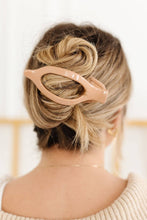 Load image into Gallery viewer, Duckbill Claw Clip- Multiple Colors