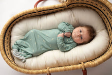 Load image into Gallery viewer, Arrow Print Knotted Newborn Baby Gown Pajamas