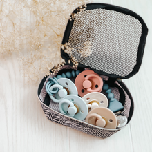 Load image into Gallery viewer, Detailed Itzy Soother™ Natural Rubber Paci Sets