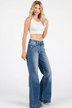 Load image into Gallery viewer, The Everyday Jean