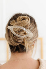 Load image into Gallery viewer, Duckbill Claw Clip- Multiple Colors