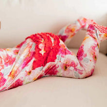 Load image into Gallery viewer, Zippered Footie in Pink Peony