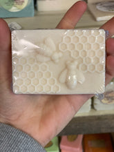 Load image into Gallery viewer, Homemade Goats Milk &amp; Honey Soap