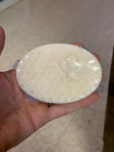 Load image into Gallery viewer, Homemade Goats Milk &amp; Honey Soap